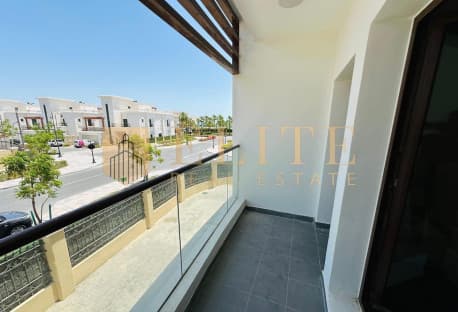 Stylish 2BHK Fully Furnished Apartment in The Pear