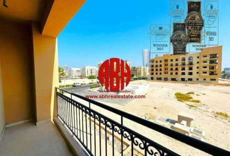 READY TO MOVE | 1 BDR W/ BALCONY | NEAR BOULEVARD