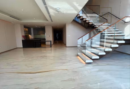 Amazing 4 BDR Townhouse with Private Pool-Lusail
