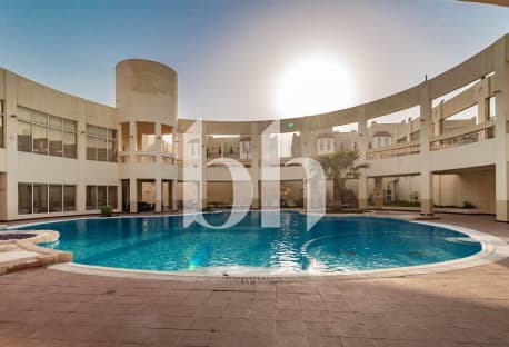 MODERN 4 BEDROOMS VILLA WITH MAID ROOM
