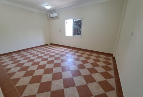 Available 2BHK UF in Bin Mahmoud La Cigale Signal!