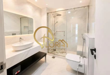 Upgraded Apartment | 2BR | Porto Arabia | Sea View