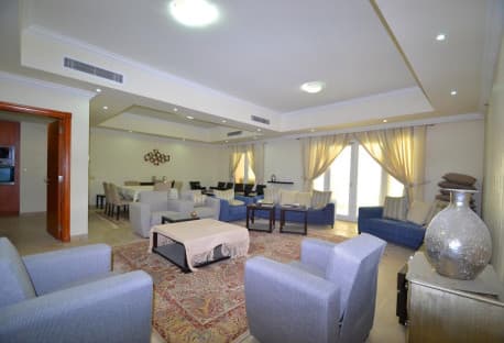 SPACIOUS 2 BEDROOM | STUNNING VIEW | FURNISHED