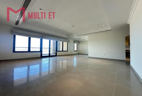 Huge 2 BHK Semi- Furnished in Porto The Pearl