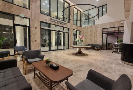 1 BHK Hotel Apartment in Ramada Signal – 5200 QR