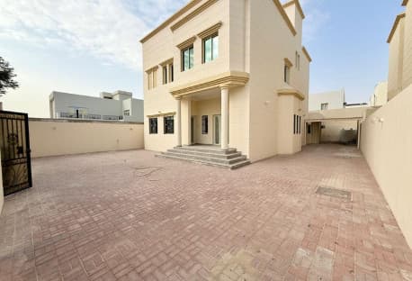 Well Maintained - Stand Alone Villa - Simaisma