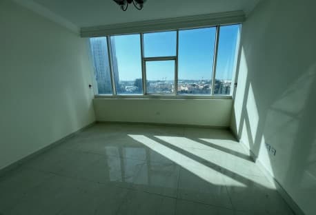 ATTRACTIVE APARTMENT2 BHK UNFURNISHED IN WEST BAY