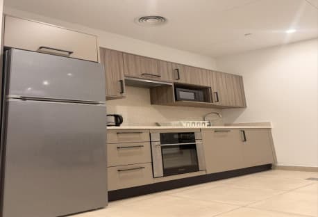 Beautiful 1 bhk apartment at corniche meseum