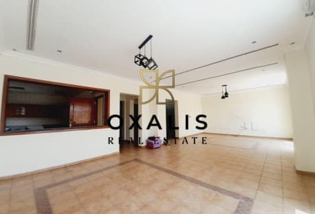 AMAZING 3 BEDROOM VILLA | WELL MAINTAINED COMPOUND