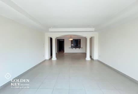 Marina View | Townhouse | SF | 2BR with Balcony