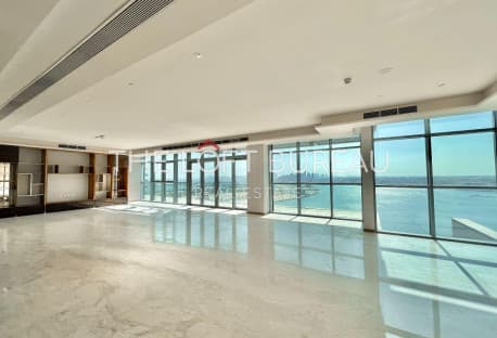 4 BEDROOM PENTHOUSE WITH PANORAMIC SEA VIEW