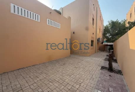 Well-Kept 4-Bedroom +Maids Rm | SF | Backyard