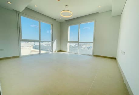 Luxury 3BHK in Al Corniche Road First Tenant