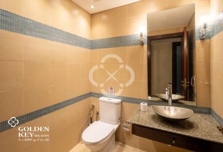 Marina View | Gorgeous 1 Bedroom Townhouse