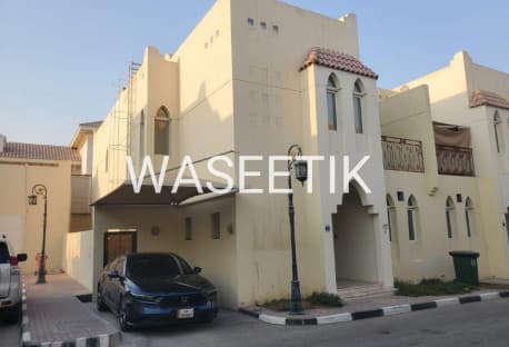 Elegant Villa 4bhk + Maid room SF in al Waab