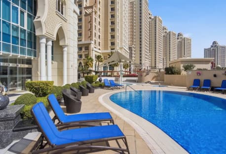 BILLS INCLUDED | MARINA VIEW | MODERN STUDIO