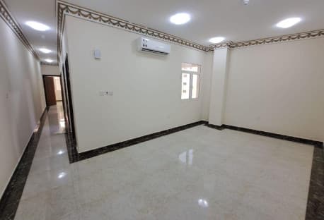 Available 2BHK UF Apt in Mansoura nr Najma C Ring!