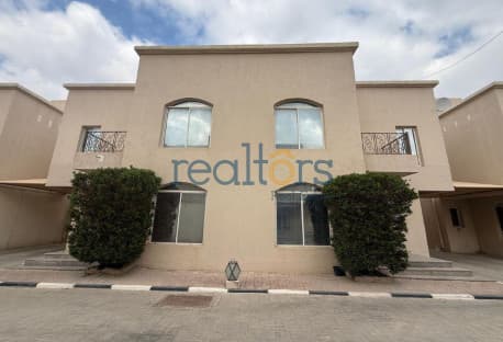 Spacious 3+Maid Villa for Rent in Muraikh Area