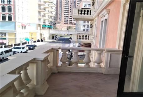 AMAZING SF 1BHK APT+BALCONY IN THE PEARL