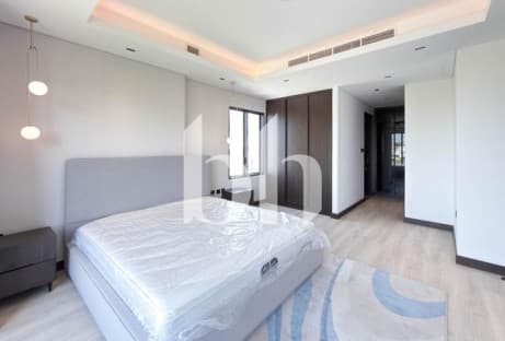 MOVE IN READY | FULLY FURNISHED | BEACH ACCESS
