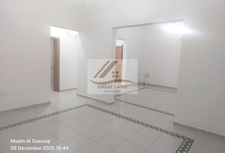 Huge 3BHK Flat For Rent In Old Airport Area