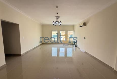 SPACIOUS I UNFURNISHED 3 MASTER BEDROMS APARTMENT