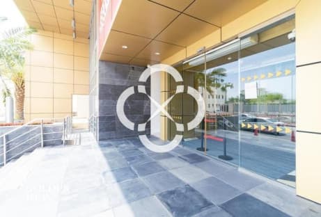 Spacious Restaurant +Terrace | High Traffic Area