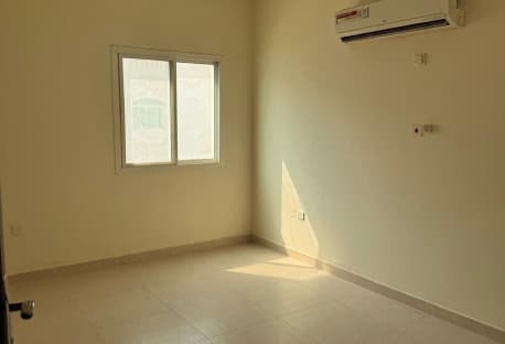 Spacious 6BR Villa in Gated Compound – QAR 9,500