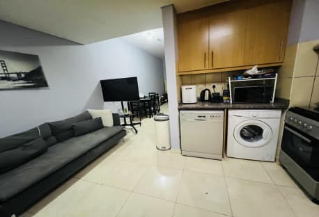BUILD INVEST SHINE STUDIO APARTMENT FOX HILLS