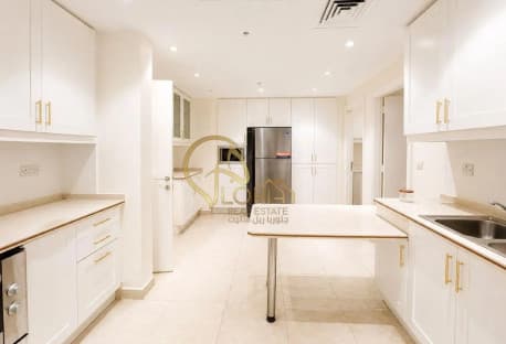 Biggest Layout 341 SQM |Amazing View |2 Balconies