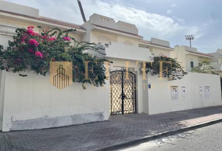 Standalone 3 Master Bedrooms Villa Prime Location