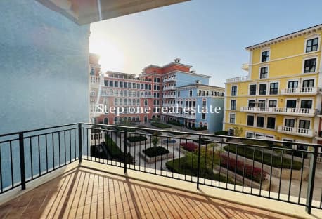 LUXURY ONE BEDROOM WITH AMAZING VIEW IN PEARL