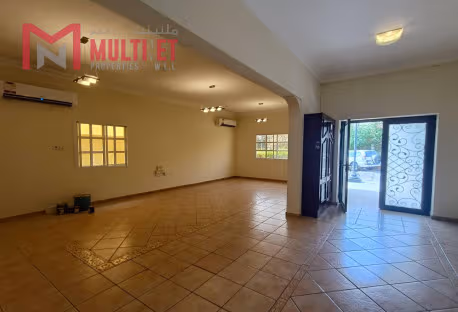 Attractive SF Villa | Modern Layout | Convenient
