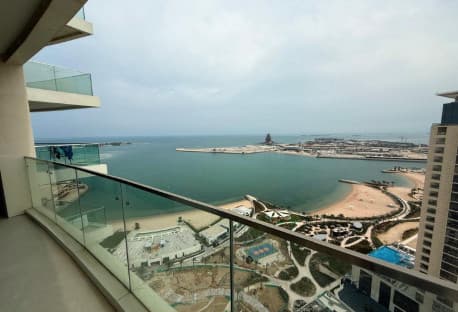 LUXURY 2 BHK FURNISHED APARTMENT SEA VIEW