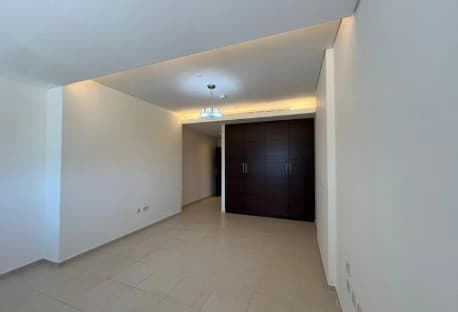 Bright SF 1BR apartment The Pearl -Including bills