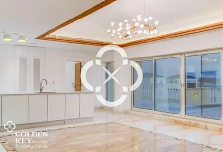 High-End 5BR Villa | Beach Access | Private Pool