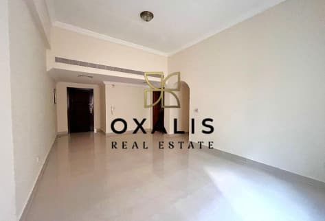 UNFURNISHED 2 BHK | CENTRALIZED AC | NEAR METRO