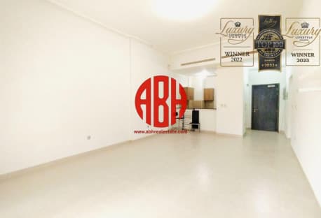 MODERN 1-BDR WITH HUGE BALCONY | PRIME LOCATION