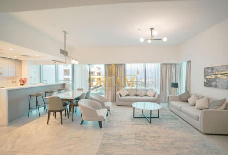 Elegant FF 2 Bedroom + Maid | Balcony