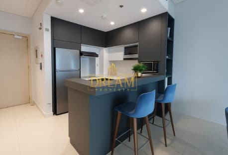 2 Bedroom Apartment | Balcony With Marina View