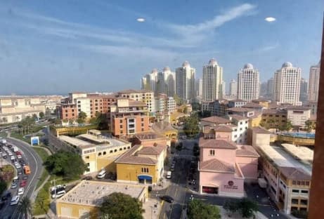 Elegant 1-Bedroom Apartment with Kempinski View