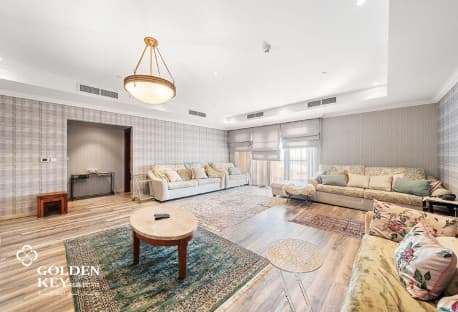 Stunning 2BR w/ Balcony-Sea View | Bills Included