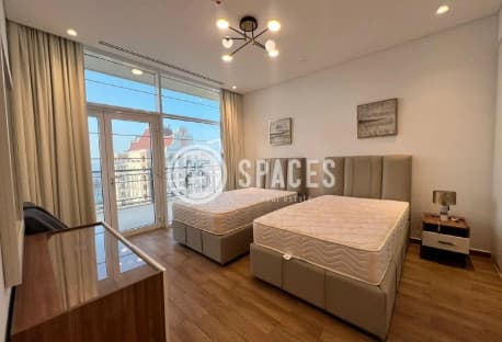 Furnished 3 Bdm Penthouse I Seaview Bills Included