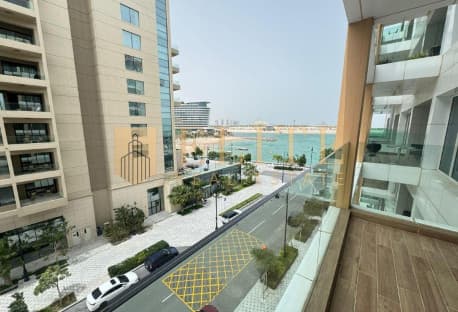 Luxury 1 Bedroom Apartment with Marina View