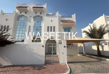 Semi-furnished Villa 4bhk – Ain Khaled - Compound