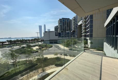 Luxurious 2 BR+Maids/Amazing Sea View-Payment Plan