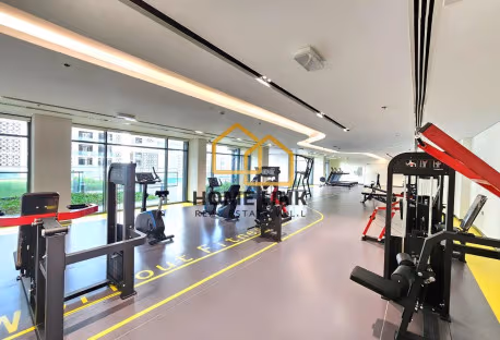FREEHOLD 2 BEDROOM APARTMENT | FULLY FURNISHED