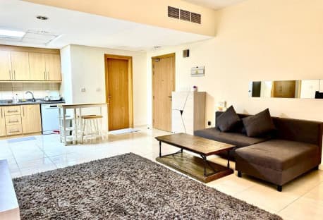 Spacious 1Bedroom - Balcony - Fox Hills