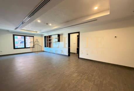 Luxurious One Bedroom Apartment Semi Furnished