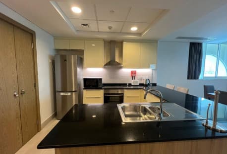 Elegant 1 BHK with Beach access/no commission